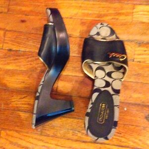 Coach size 7 heels